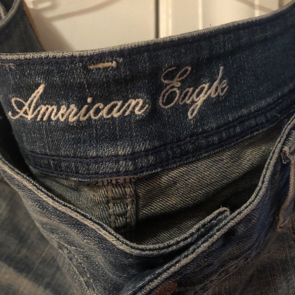 American eagle boot cut jeans with intentional destruction size 14 R. NWOT - Picture 2 of 4